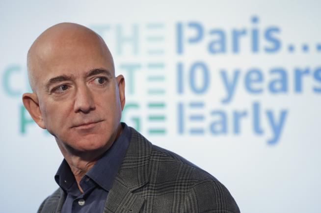 Petition: Don't Let Bezos Return From Space
