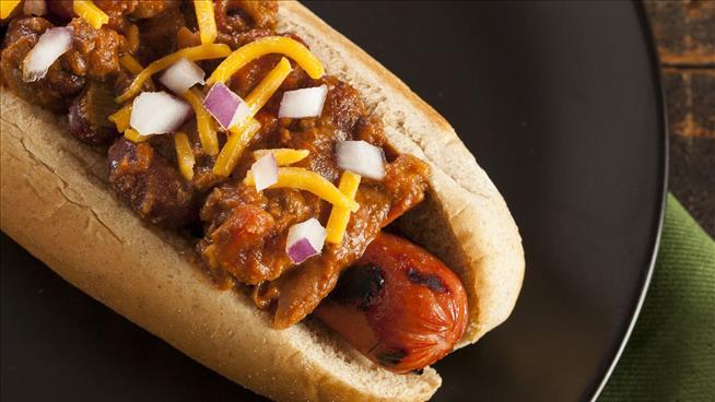 NH Diner Pays $16K for Chili Dogs, Pickle Chips