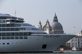 Italy Bans Cruise Ships From Sailing Into Venice