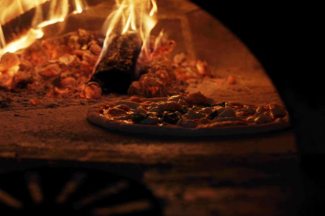You'll Never Guess Where the Best Pizza in the US Is