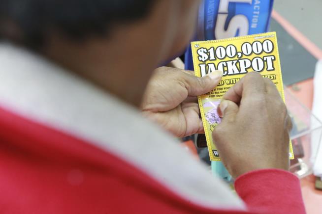 Feds Indict Family That Cashed 13K Lottery Tickets in 8 Years