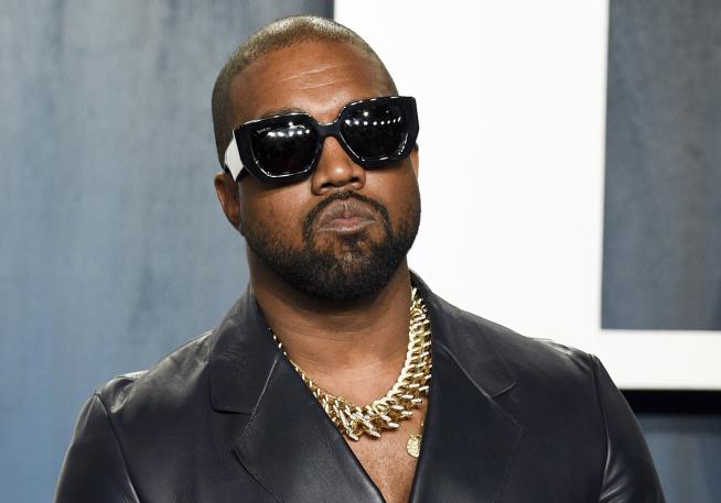 Kanye West Files to Change His Name