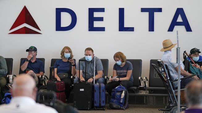 Airline's Employee Penalty Boosts Vaccination Numbers