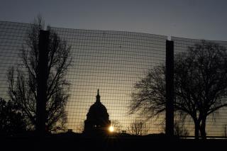 Fencing Around Capitol to Return by Saturday