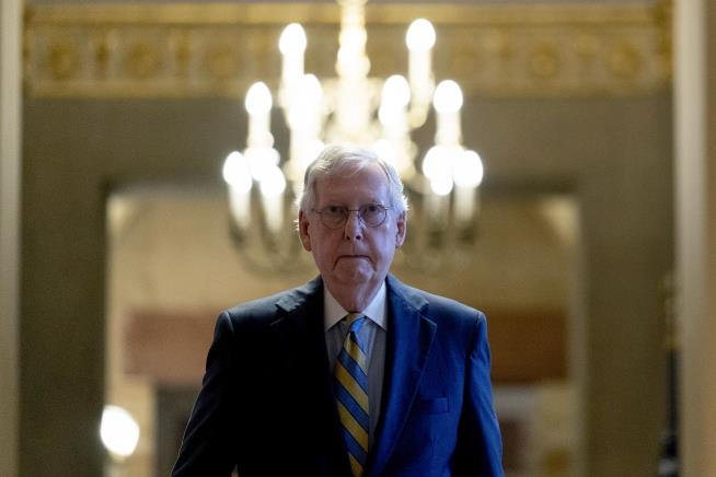 McConnell Offers Short-Term Deal on Debt Ceiling