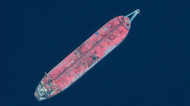 Oil Tanker Stuck in Red Sea Could Spill a Million Gallons