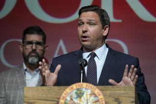 DeSantis to Anti-Vax Cops: We'll Give You $5K to Move Here
