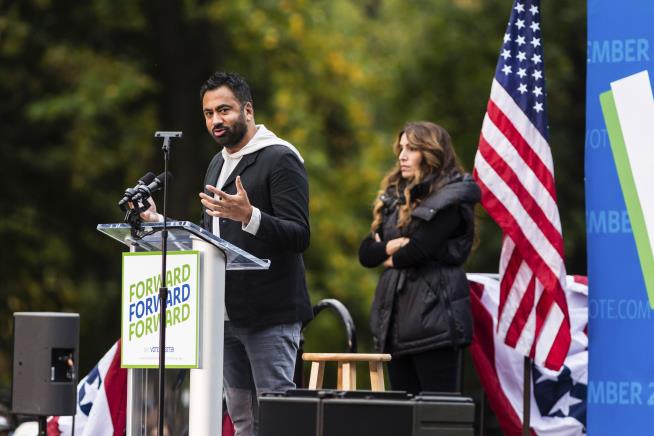 Kal Penn Comes Out, Reveals He's Engaged