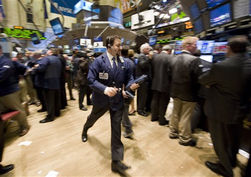 Stocks Creep Up at Open