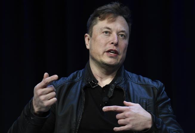 Elon Musk Memo: SpaceX Could Go Bust
