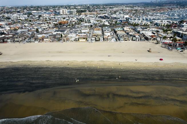 Texas Pipeline Company Charged in Calif. Oil Spill