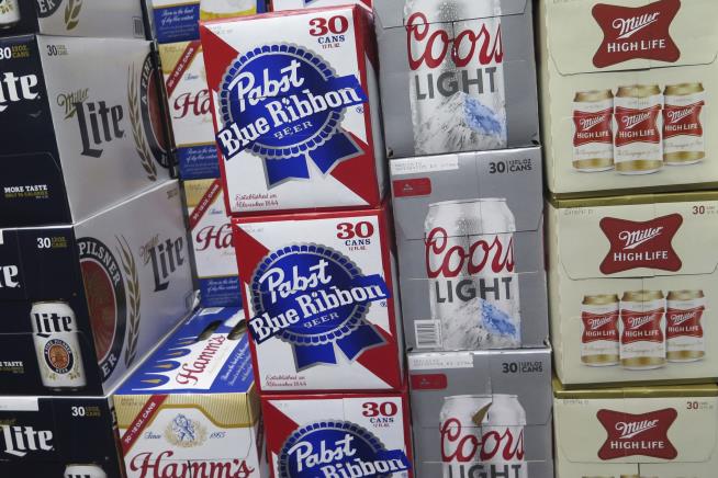 Pabst Blue Ribbon Isn't Having It With Your 'Dry January'