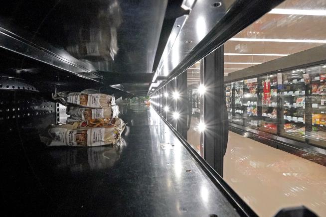 Bare Shelves Once Again Hitting US Grocery Stores
