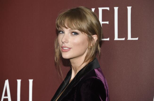 Taylor Swift Has Trouble for Blur Frontman's Diss