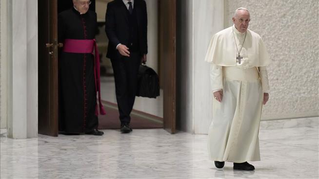 Pope to Parents: Don't Condemn Your Gay Children