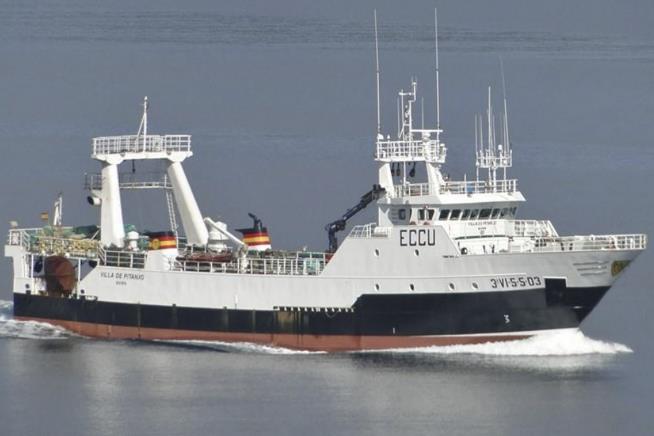 10 Dead, 11 Missing After Trawler Sinks Off Newfoundland