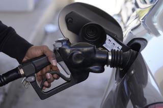 For Drivers in 2 States, Big Change Looms at Gas Pump