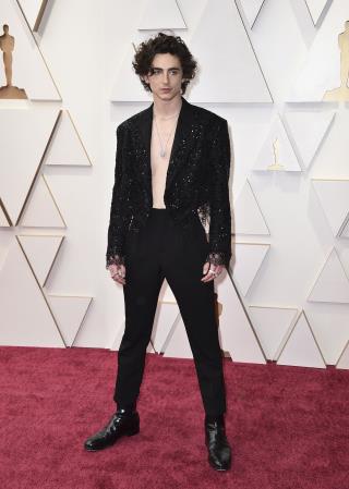 Timothee Chalamet Shows Up to Oscars Shirtless, Kristen Stewart in Shorts