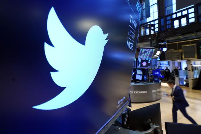Twitter Jumps 27.6% After Musk Buy DIsclosed