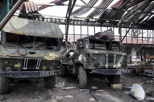 Putin Tells Troops Not to Storm Mariupol Steel Plant
