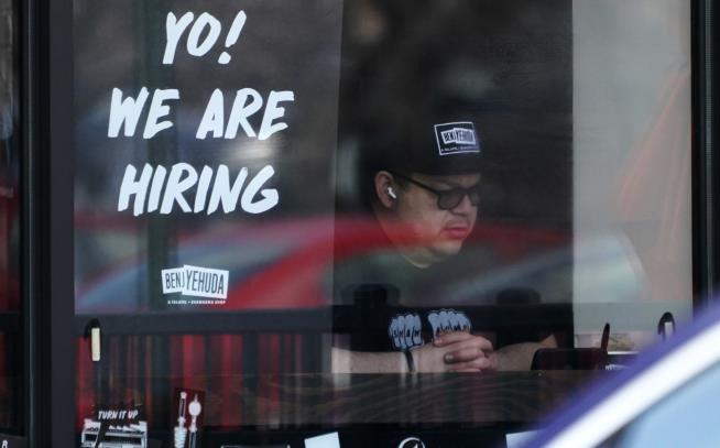 Jobs Report: Employers Notch a 12-Month Streak