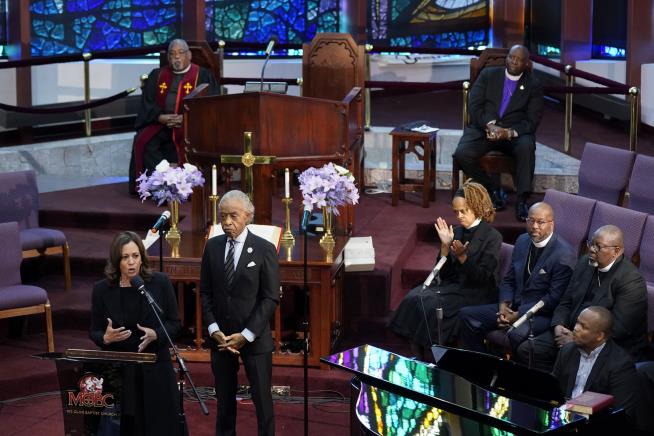 At Buffalo Funeral, Harris Sees a 'Through Line'