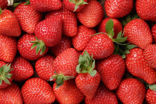 Hepatitis A Outbreak Connected to Organic Strawberries