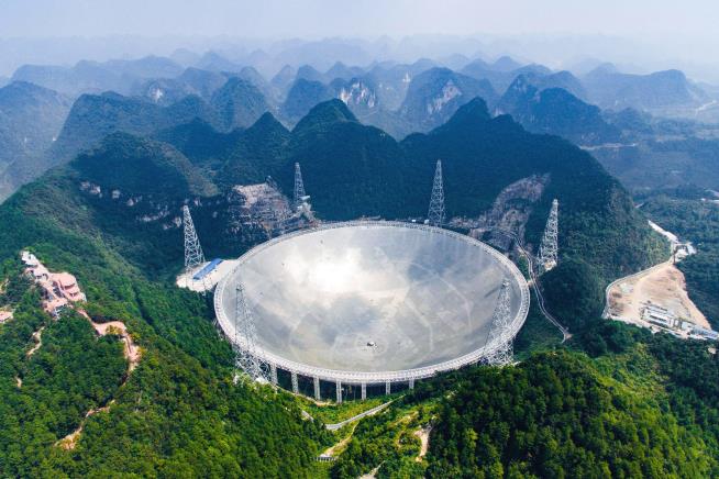 Expert: No, China Didn't Receive Signals From Aliens