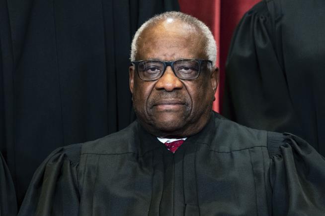 Clarence Thomas Dissent Includes Line About COVID Vaccine, Cells From 'Aborted Children'