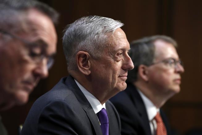 Mattis Sees Putin as Fearful, Invasion as Incompetent