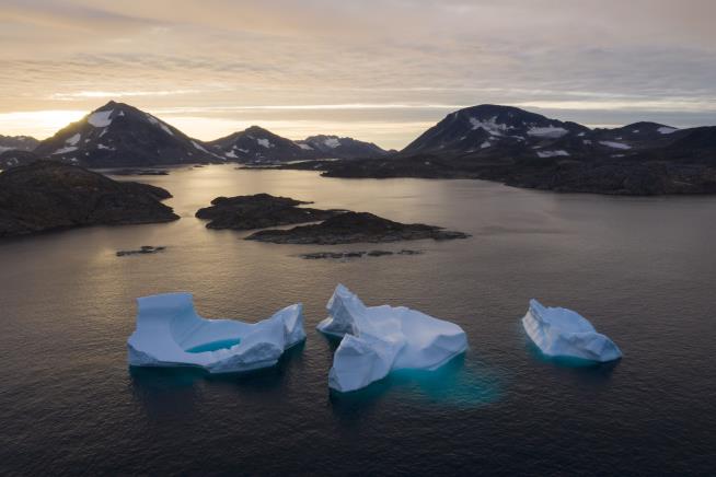 It's T-Shirt Weather in Greenland. Scientists Are Worried