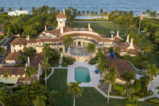 Report: Fake Heiress Infiltrated Mar-a-Lago