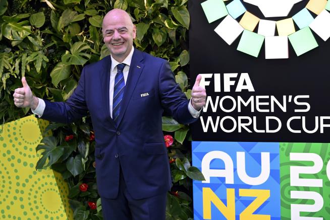 Draw Sets Up First Matches for US Women in FIFA World Cup