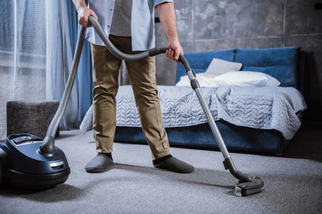 Airbnb Hosts Can't Ask You to Vacuum Anymore