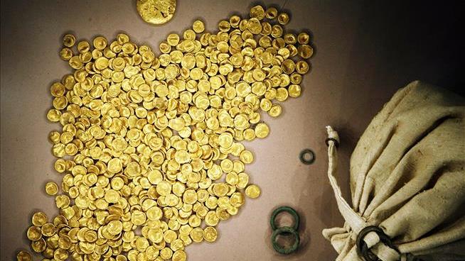 'It's a Complete Catastrophe': Ancient Coins Stolen in Heist