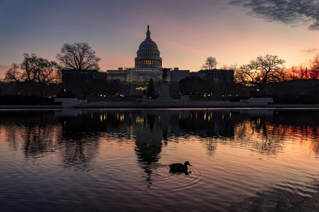 Lawmakers Unveil $1.7T Spending Bill to Avert Shutdown