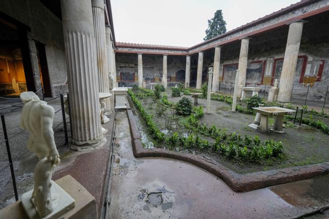 'Pompeii's Sistine Chapel' Belonged to Former Slaves
