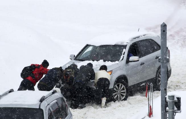 Snow Causes a 47-Car Pileup