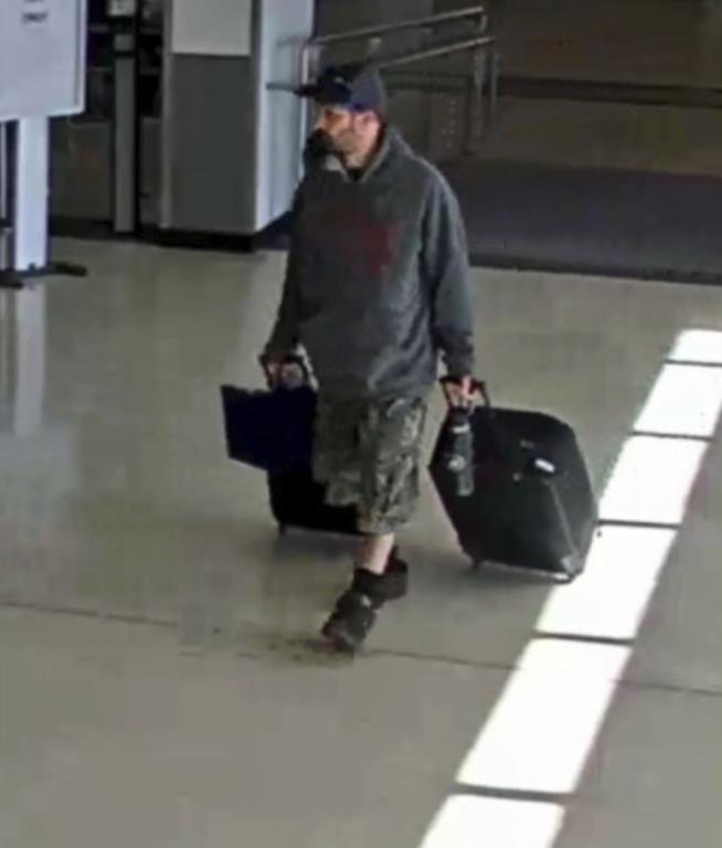 Explosive Found in Bag at Pennsylvania Airport