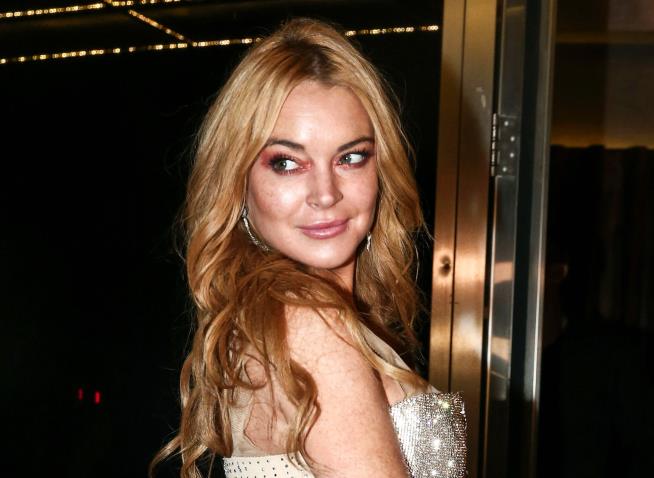 Lindsay Lohan Is Going to Be a Mom