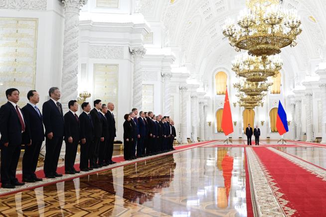 Xi, Putin Agree on Expanding Partnership but Not on Peace