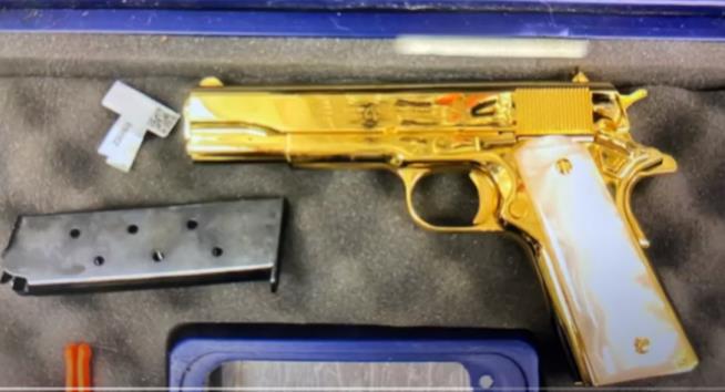 American With Golden Gun Arrested in Sydney Airport