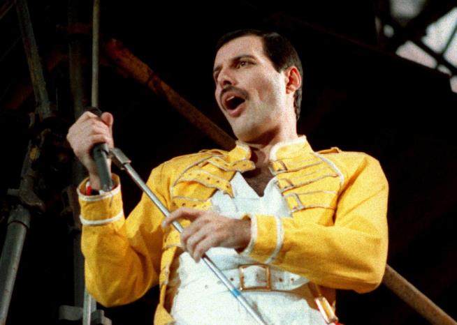 Freddie Mercury's Treasures to Be Sold
