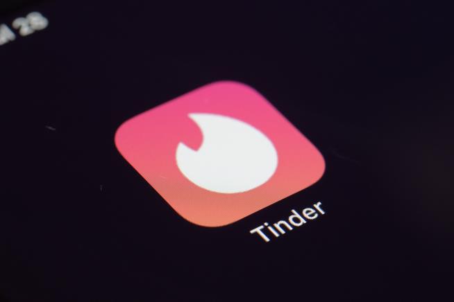 Tinder Just Dumped Russia