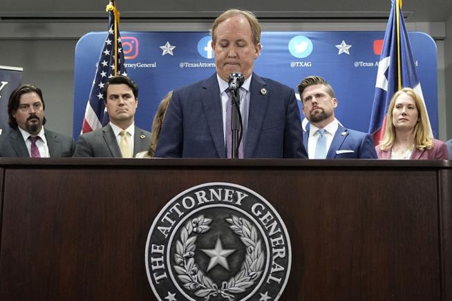 House Votes to Impeach Texas' Attorney General