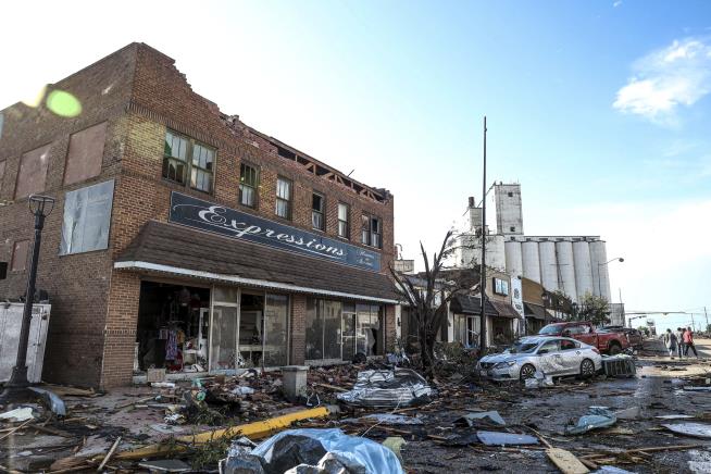 Tornado Devastates Texas Panhandle Town