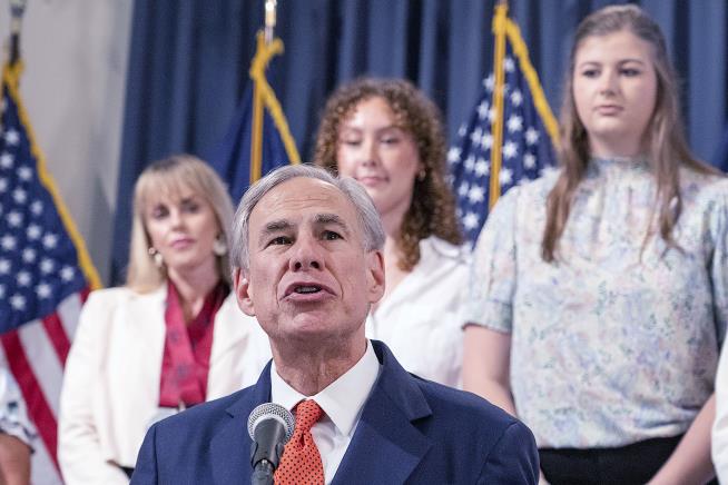 Texas Governor Signs Bill on Transgender College Athletes