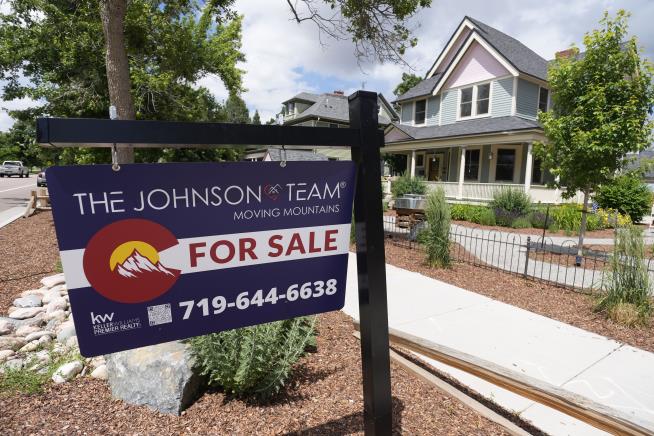 For the First Time in 11 Years, Home Prices Show Annual Drop