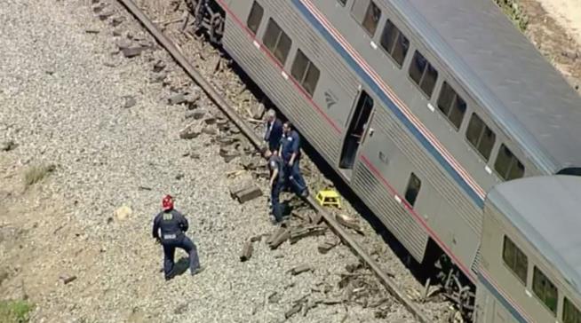 15 Injured in Amtrak Derailment