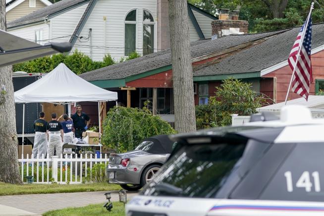 Investigators Think Gilgo Beach Killings Took Place in Suspect's Home